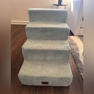 Dog stairs